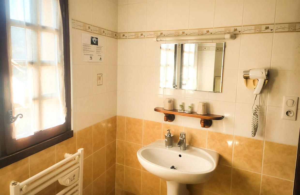 Auberge Saint Jacques كونك المظهر الخارجي الصورة